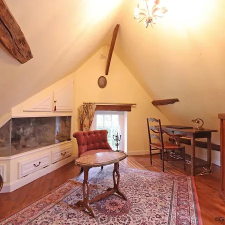 Charmante Maison Avec Jardin Clos A