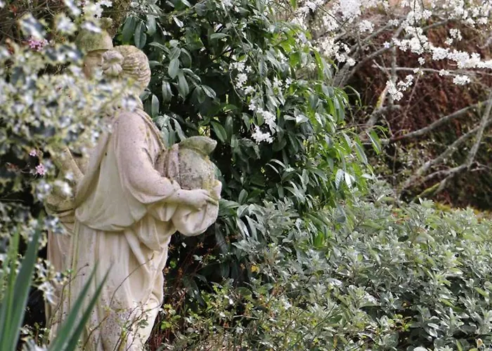 Dom wakacyjny Charmante Maison Avec Jardin Clos A - Fr-1-497-180 Saint-Pierre-des-Loges