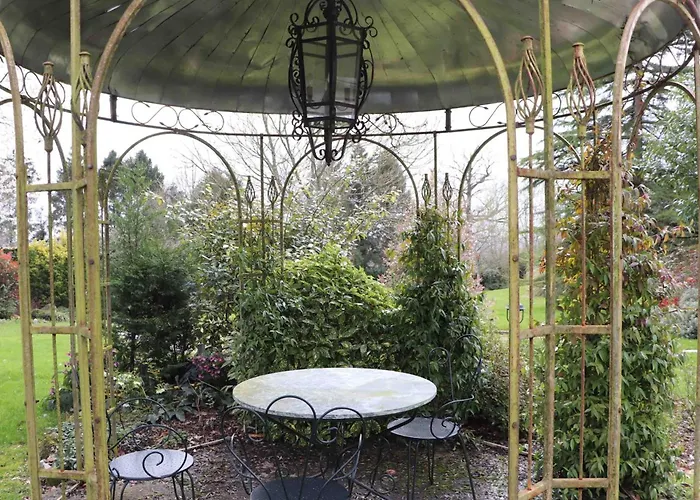 Charmante Maison Avec Jardin Clos A - Fr-1-497-180 Vakantiehuis