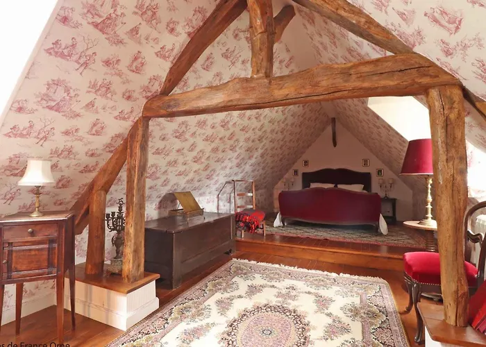 Vakantiehuis Charmante Maison Avec Jardin Clos A - Fr-1-497-180