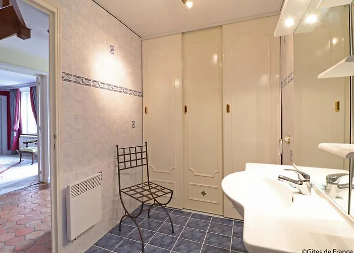 Charmante Maison Avec Jardin Clos A - Fr-1-497-180 Dom wakacyjny Saint-Pierre-des-Loges